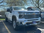 2025 Silverado 3500HD Thumbnail 3