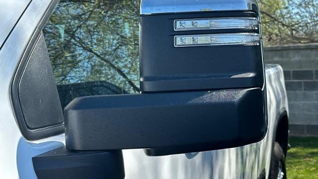 2025 Chevrolet Silverado 3500HD LTZ