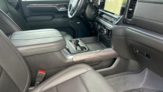 2025 Chevrolet Silverado 3500HD LTZ