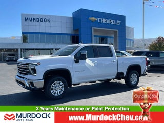 2026 Chevrolet Silverado 3500HD with Summit White Exterior