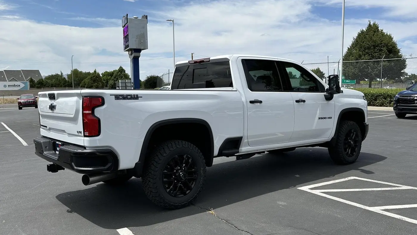 2026 Chevrolet Silverado 3500HD LTZ
