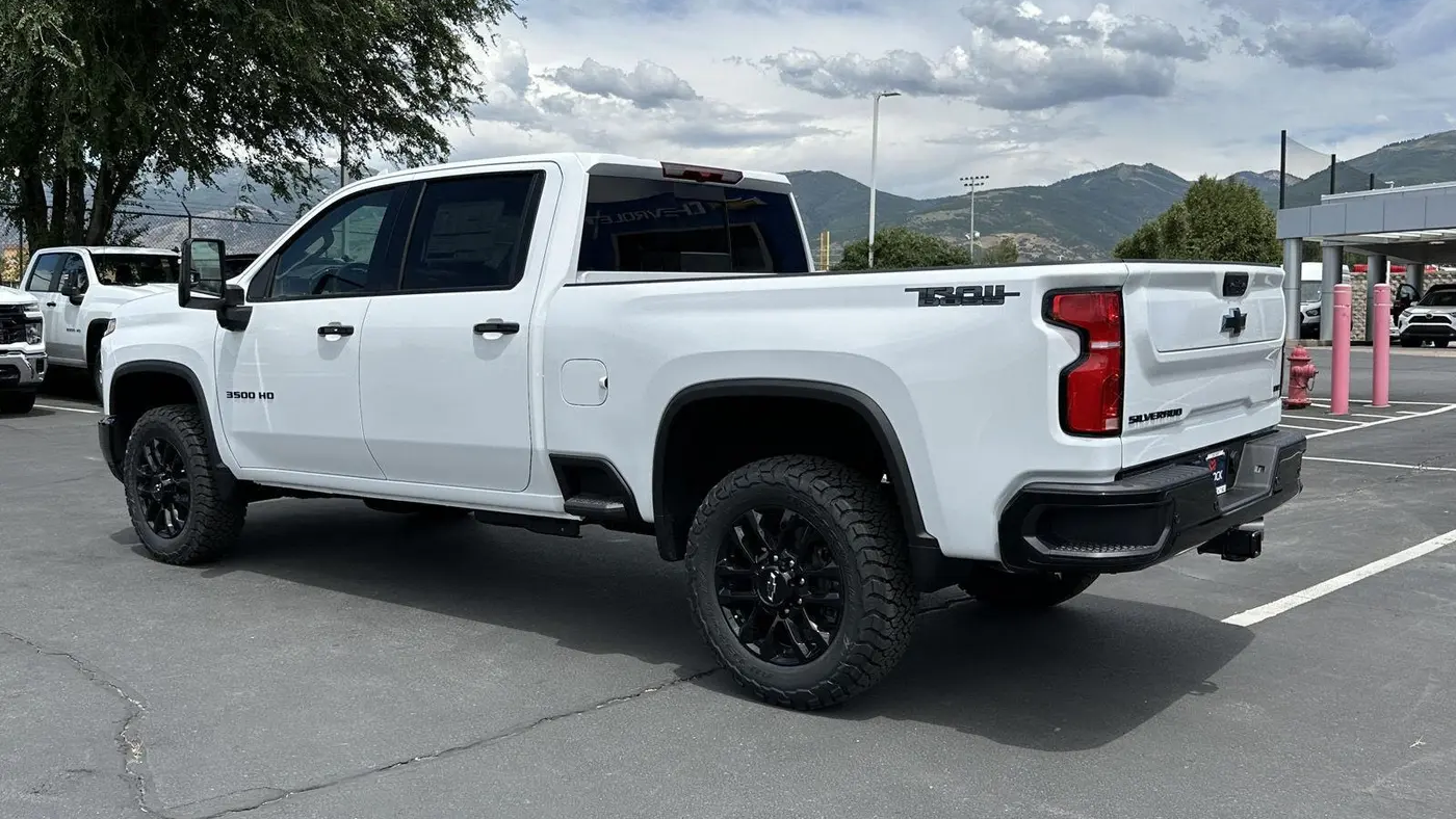 2026 Chevrolet Silverado 3500HD LTZ