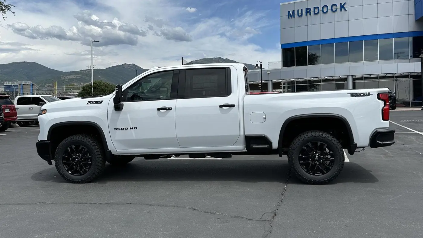 2026 Chevrolet Silverado 3500HD LTZ