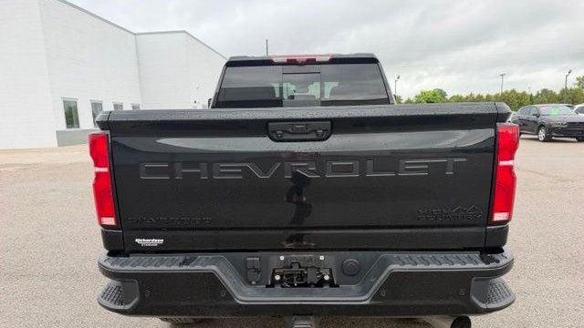 2025 Chevrolet Silverado 3500HD High Country