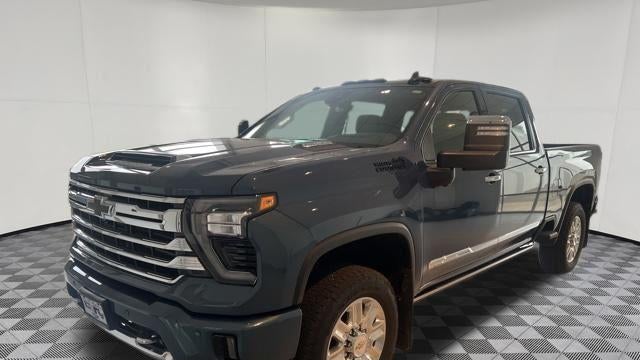 2025 Chevrolet Silverado 3500HD High Country