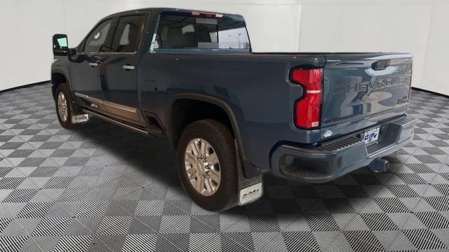 2025 Chevrolet Silverado 3500HD High Country