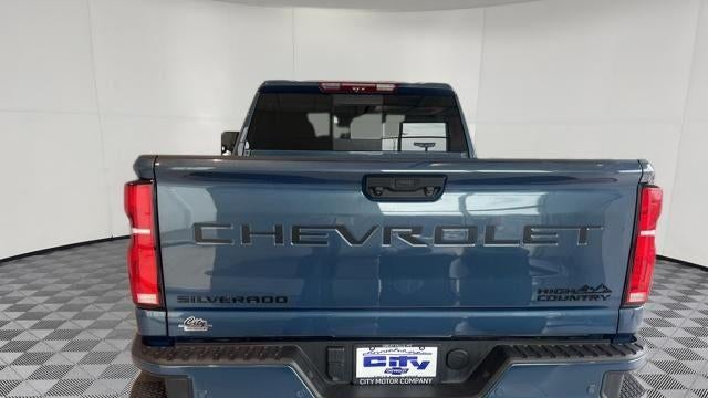 2025 Chevrolet Silverado 3500HD High Country