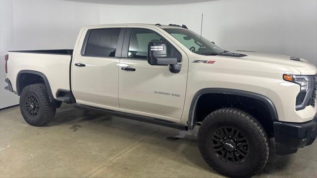 2026 Chevrolet Silverado 2500HD ZR2