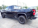 2026 Silverado 2500HD Thumbnail 4