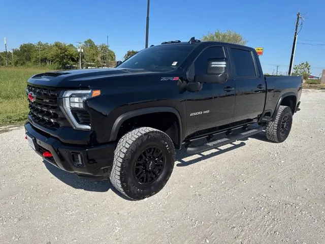2026 Chevrolet Silverado Hd - $73,600