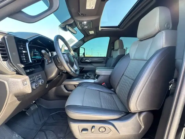 2026 Chevrolet Silverado Hd - $73,600