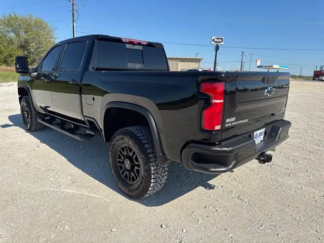 2026 Chevrolet Silverado Hd - $73,600