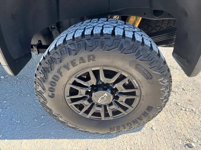 2026 Chevrolet Silverado Hd - $73,600