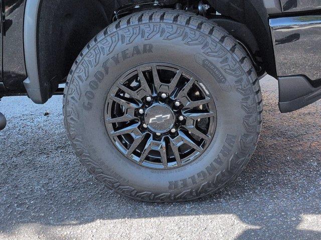 2026 Chevrolet Silverado Hd - $79,299