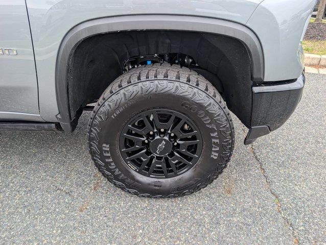 2026 Chevrolet Silverado Hd - $77,988