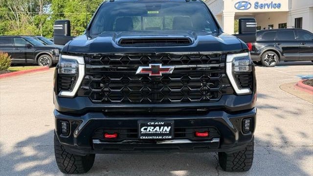 2026 Chevrolet Silverado 2500HD ZR2