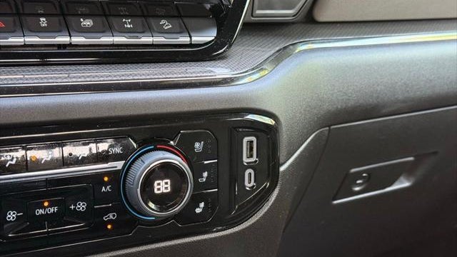 2026 Chevrolet Silverado 2500HD ZR2