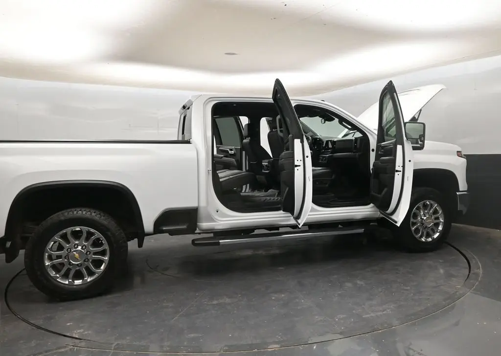 2024 Chevrolet Silverado Hd - $66,980