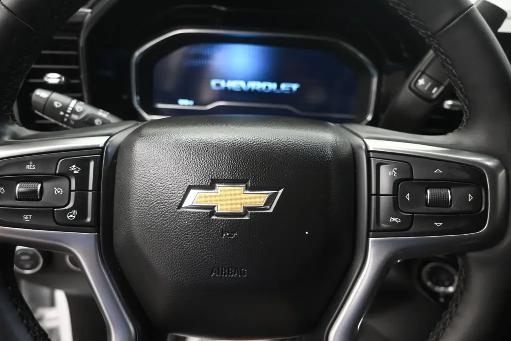 2024 Chevrolet Silverado Hd - $66,980