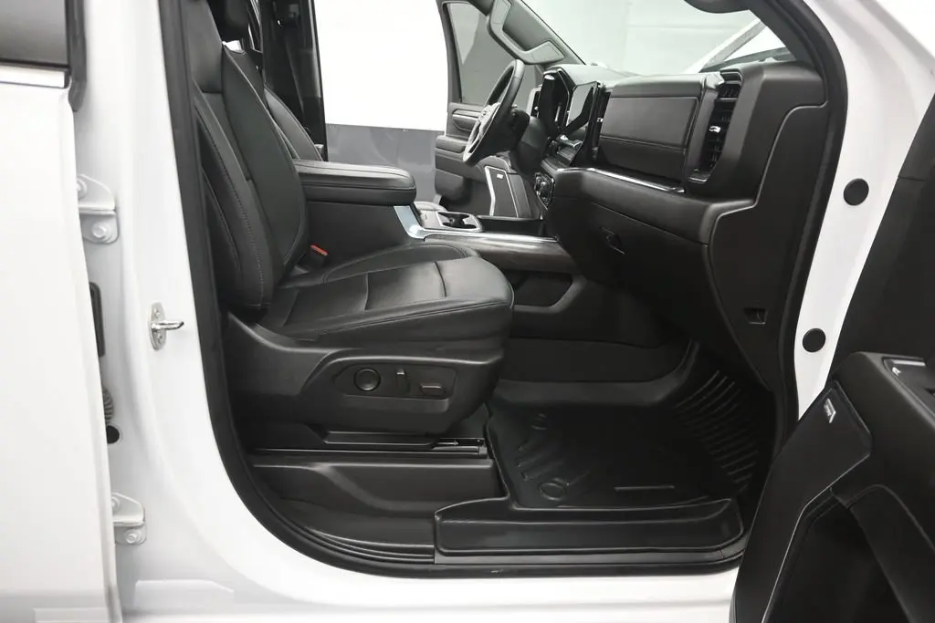 2024 Chevrolet Silverado Hd - $66,980