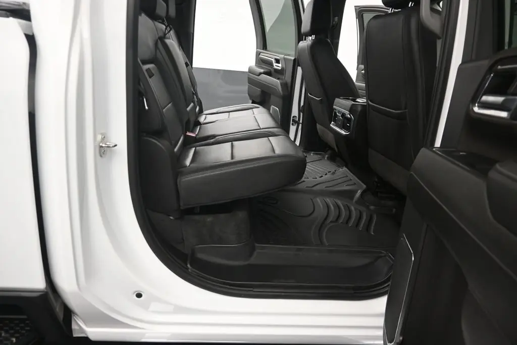 2024 Chevrolet Silverado Hd - $66,980
