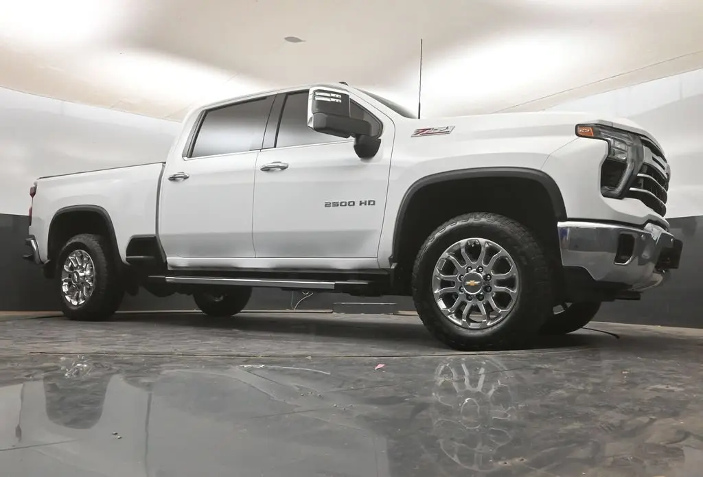 2024 Chevrolet Silverado Hd - $66,980