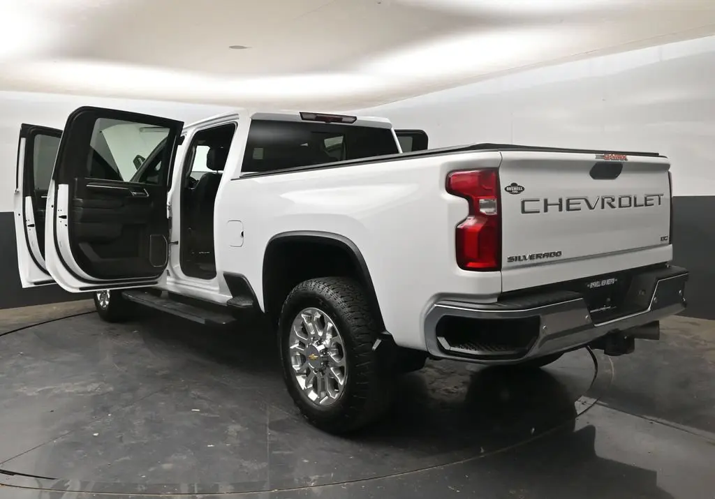 2024 Chevrolet Silverado Hd - $66,980