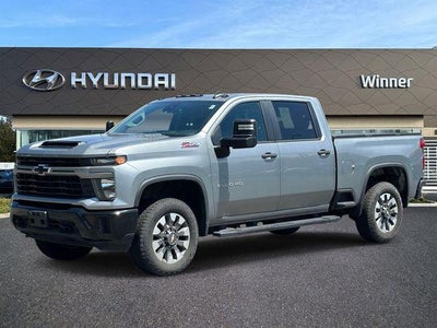 2024 Chevrolet Silverado 2500HD 4X4 Custom 4DR Crew Cab LB