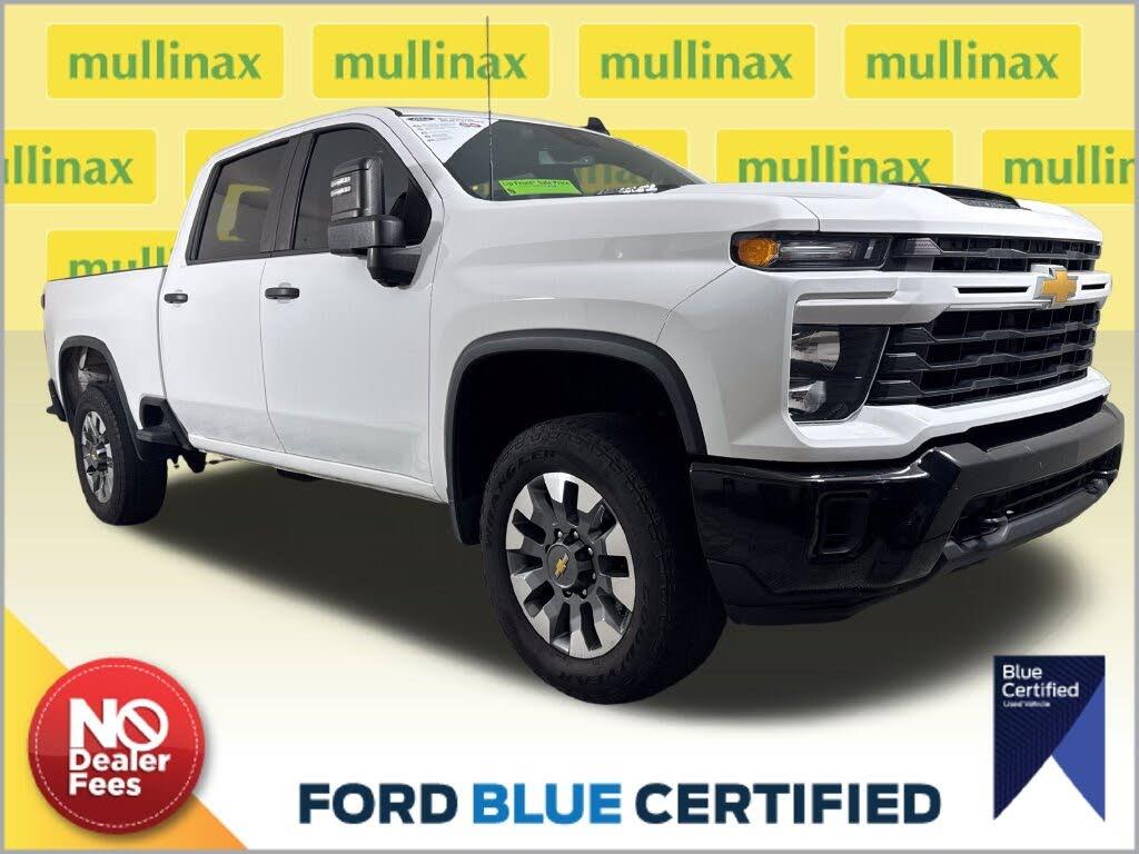 2024 Chevrolet Silverado Hd - $42,900