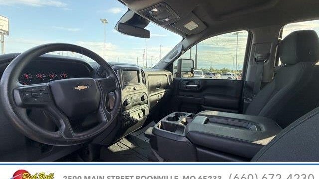 2024 Chevrolet Silverado 2500HD Custom