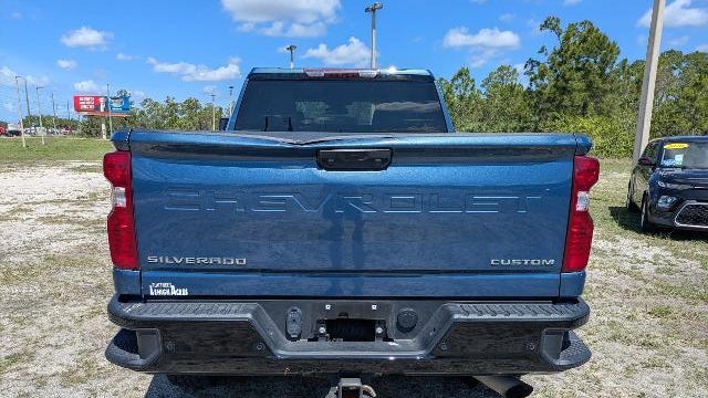 2024 Chevrolet Silverado 2500HD Custom