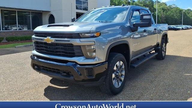 2024 Chevrolet Silverado 2500HD Custom