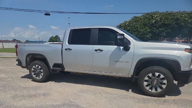 2022 Chevrolet Silverado 2500HD Custom