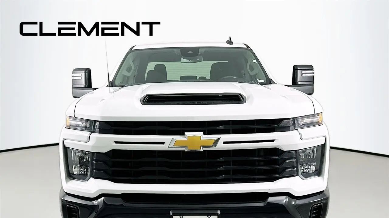 2024 Chevrolet Silverado 2500HD Custom