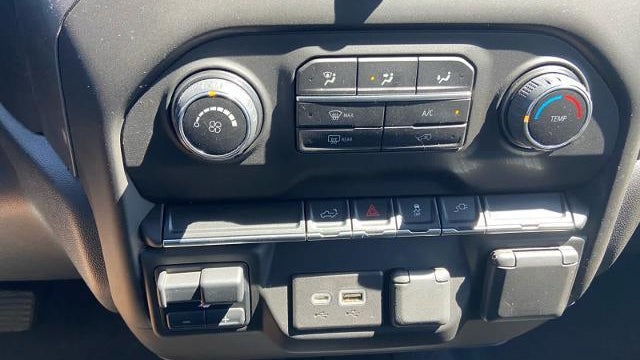 2023 Chevrolet Silverado 2500HD Custom