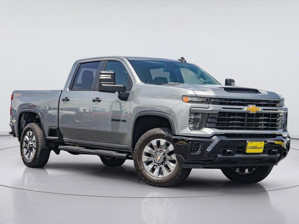 2024 Chevrolet Silverado Hd - $50,941