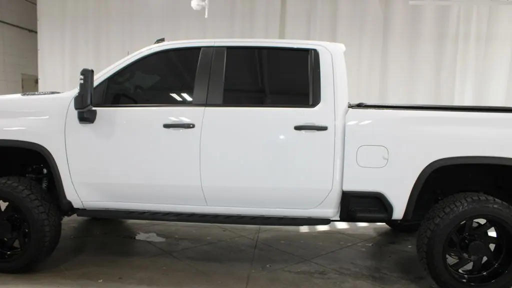 2024 Chevrolet Silverado 2500HD Custom