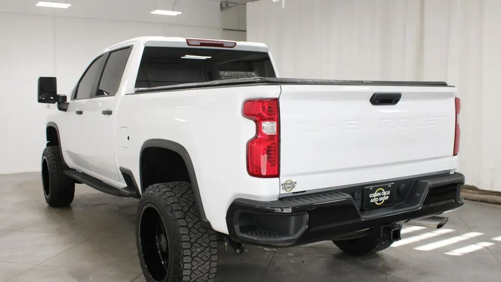 2024 Chevrolet Silverado 2500HD Custom