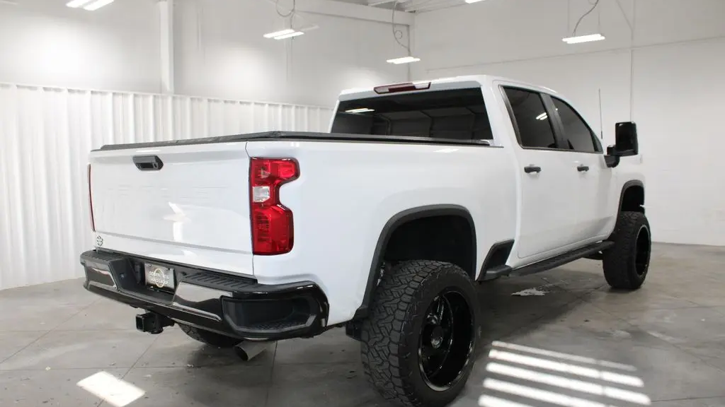 2024 Chevrolet Silverado 2500HD Custom