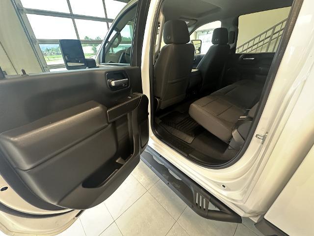 2022 Chevrolet Silverado Hd - $42,575