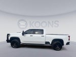 2023 Silverado 2500HD Thumbnail 2
