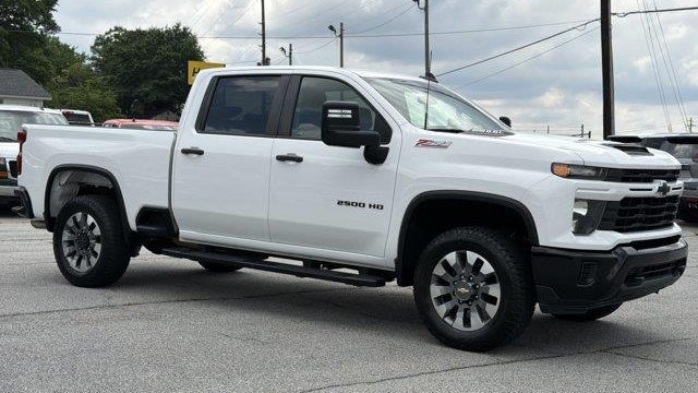 2024 Chevrolet Silverado 2500HD Custom