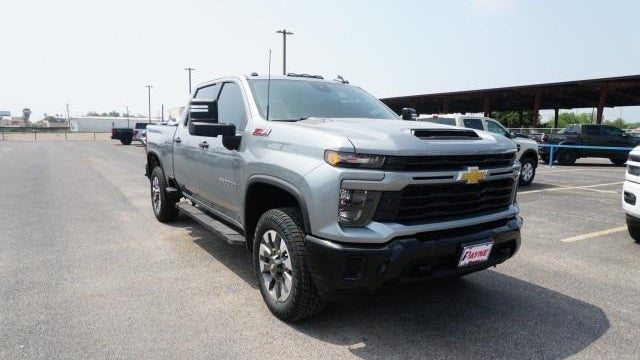 2024 Chevrolet Silverado 2500HD Custom