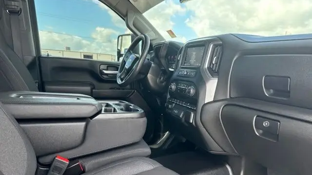 2024 Chevrolet Silverado 2500HD Custom