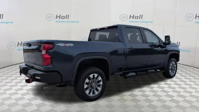 2023 Chevrolet Silverado 2500HD Custom