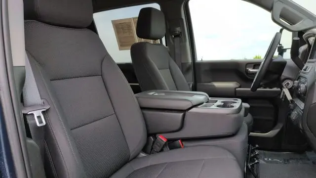 2023 Chevrolet Silverado 2500HD Custom