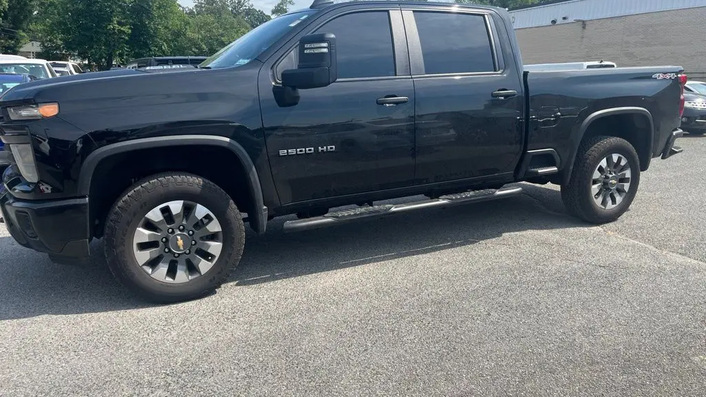 2024 Chevrolet Silverado 2500HD Custom