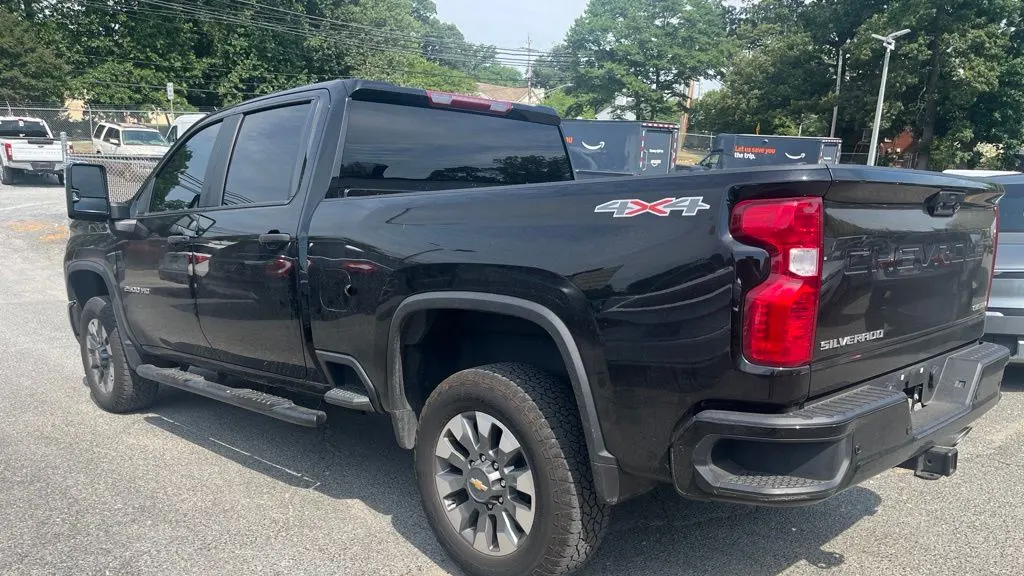 2024 Chevrolet Silverado 2500HD Custom
