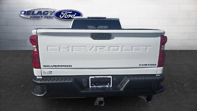 2022 Chevrolet Silverado 2500HD Custom
