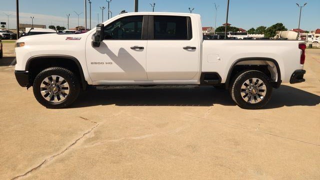 2024 Chevrolet Silverado 2500HD Custom